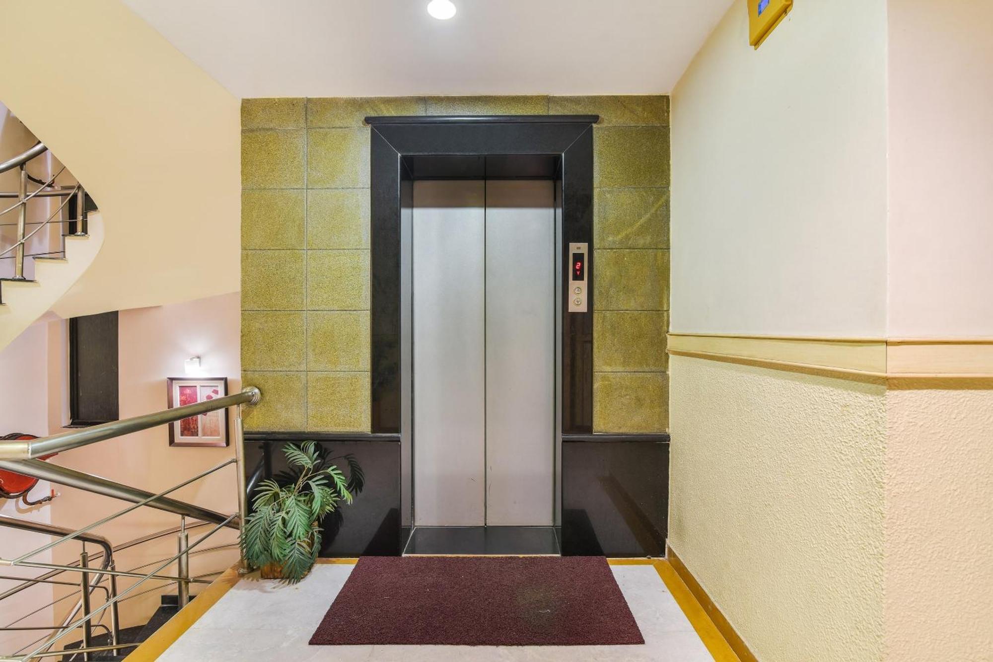 Super Capital O Grand Plaza Otel Coimbatore Dış mekan fotoğraf