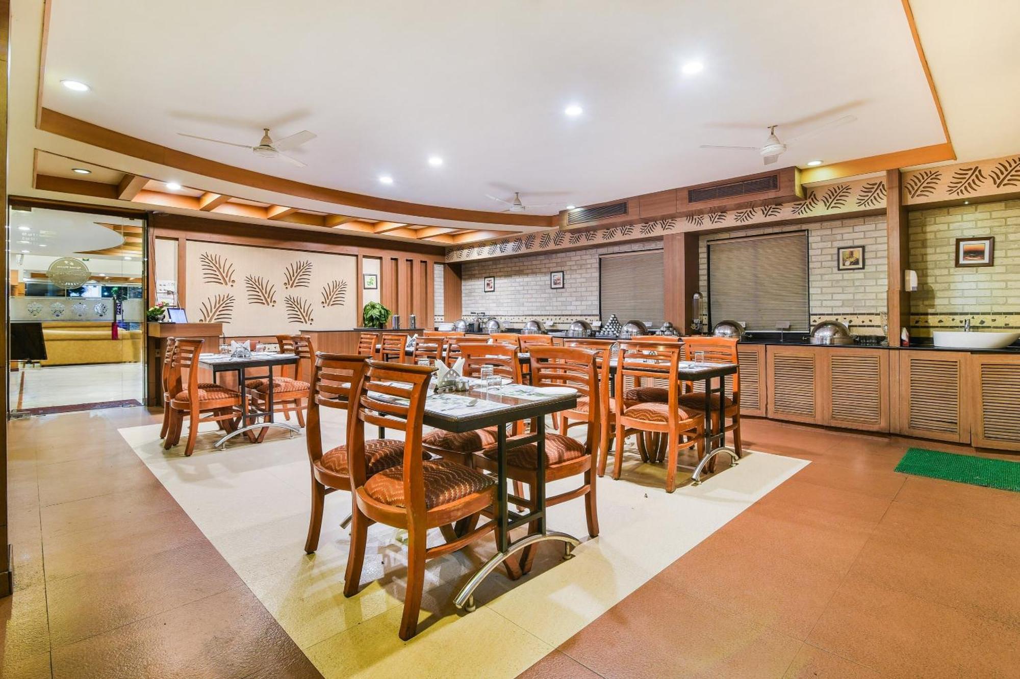 Super Capital O Grand Plaza Otel Coimbatore Dış mekan fotoğraf