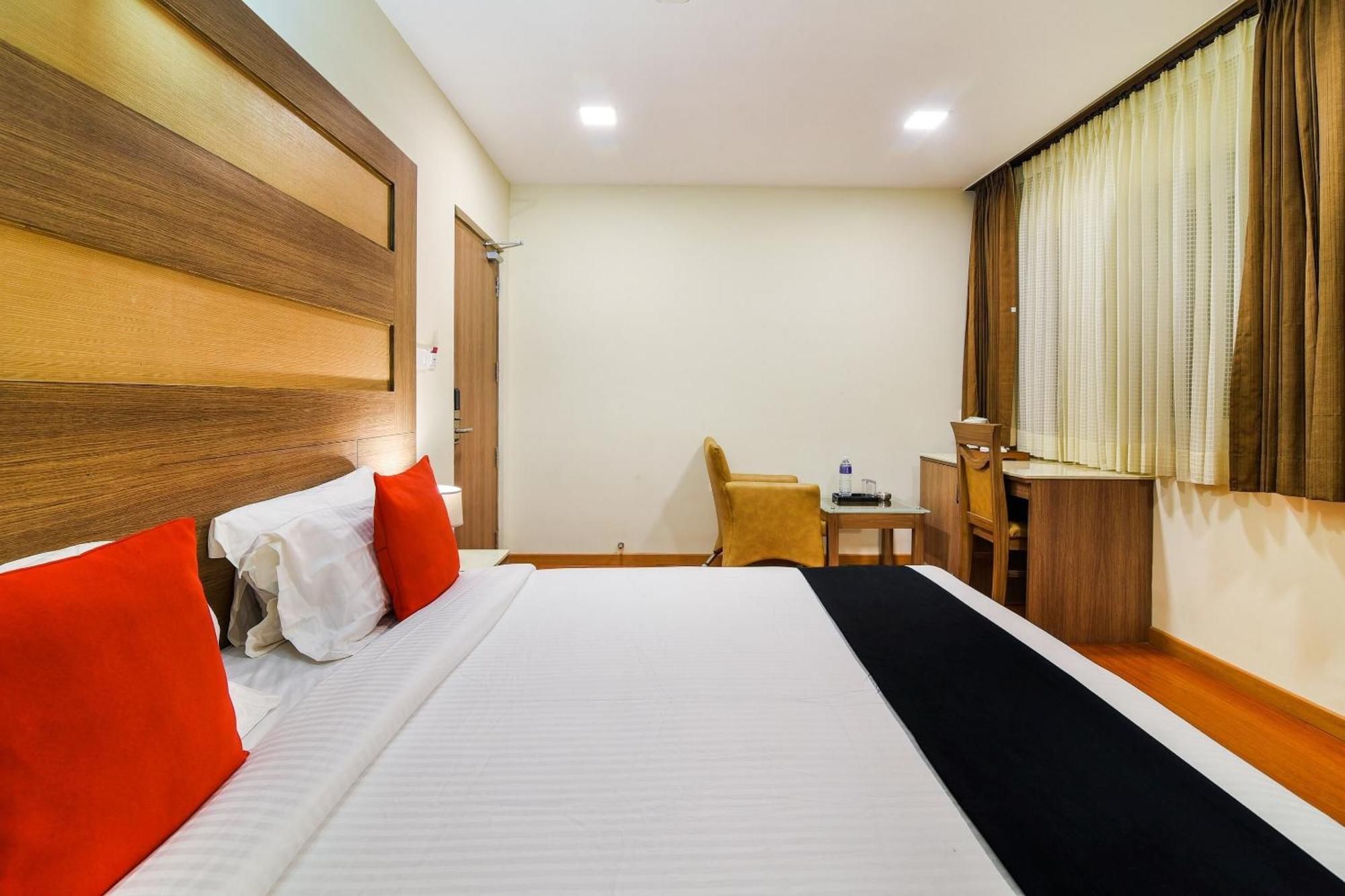 Super Capital O Grand Plaza Otel Coimbatore Dış mekan fotoğraf