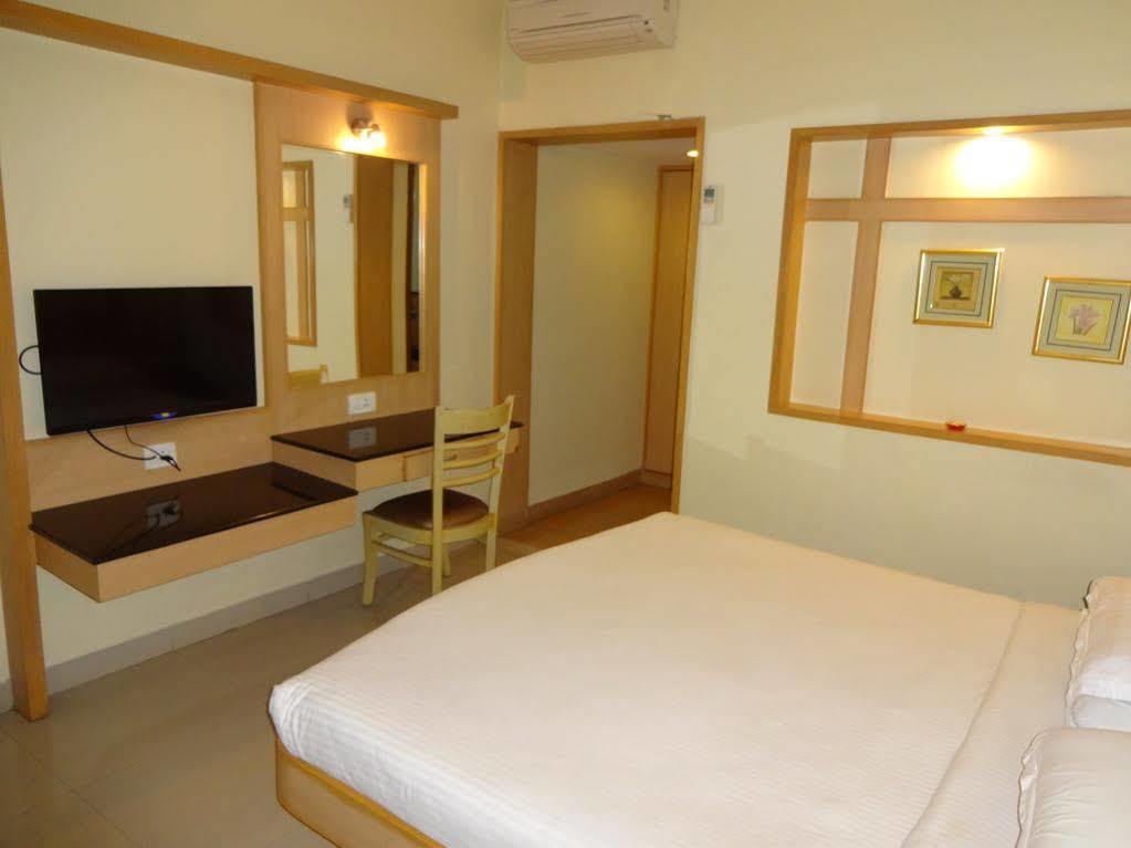 Super Capital O Grand Plaza Otel Coimbatore Dış mekan fotoğraf